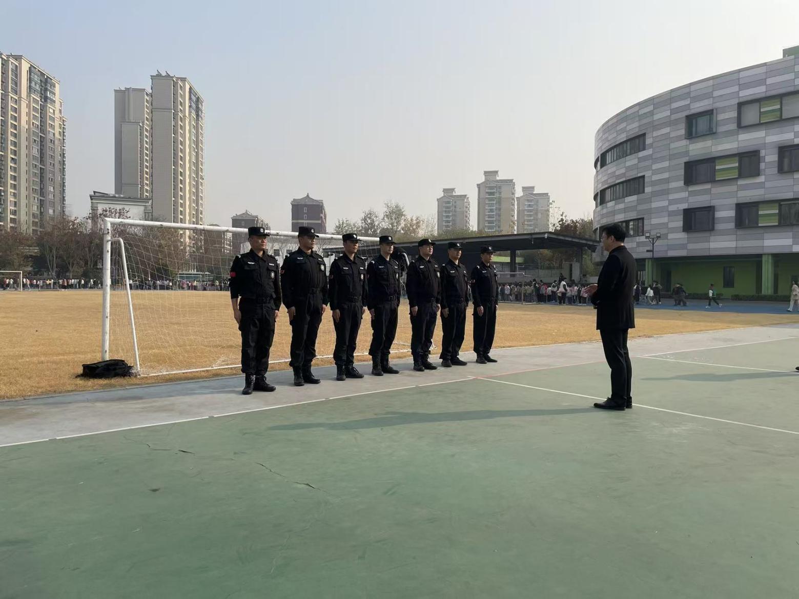 E:/25.12.10后 上傳網站留存/喜報！南京市保安服務有限公司建鄴分公司榮獲“校園最小應急單元技能競賽”一等獎/照片/7f4752ecec0a4eaf4162fae738cff144.jpg7f4752ecec0a4eaf4162fae738cff144